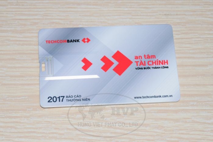 UTV-001-USB-The-namecard-in-logo-hinh-anh-thuong-hieu-lam-qua-tang-5-1528970592.jpg